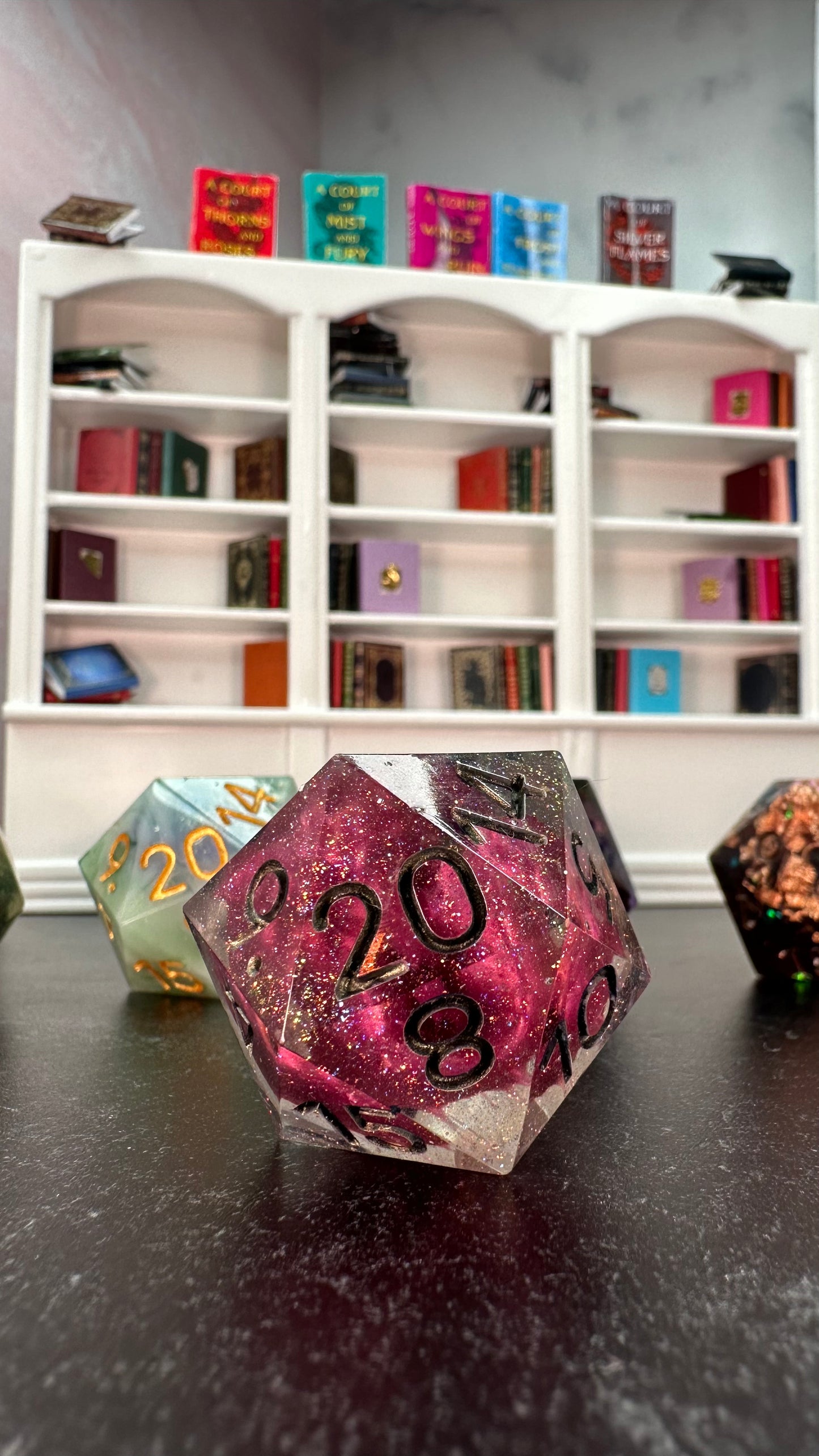 Amarantha's Rage- 35mm Chonk D20