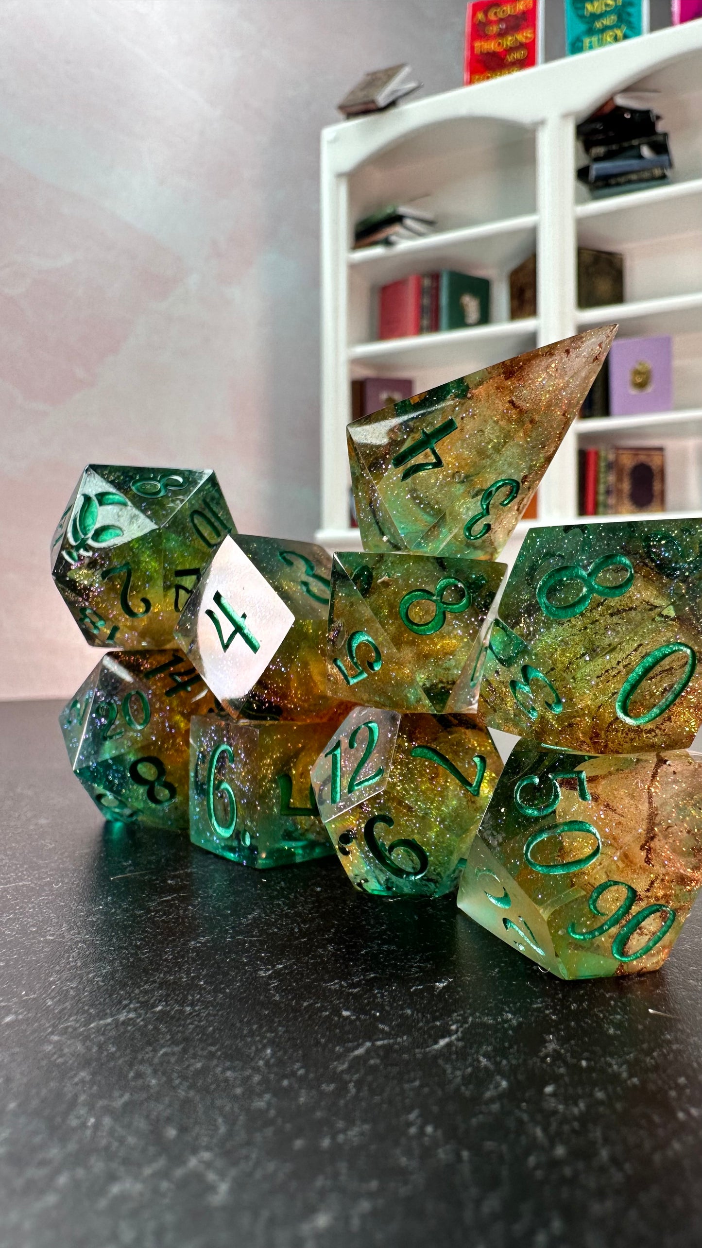 Spring's Emissary- 8 piece polyhedral dice set