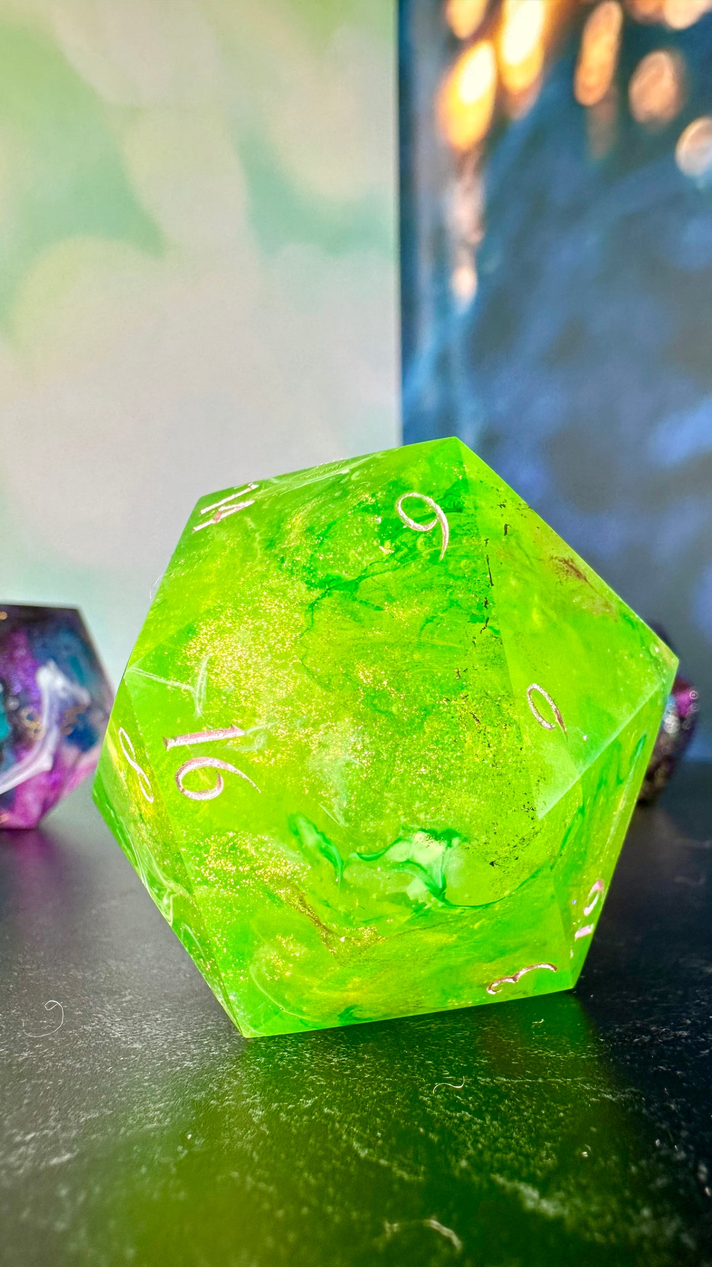 Spring Magic- 60 MM Logo d20 Paperweight Chonk (Beta) Pobody's Nerfect