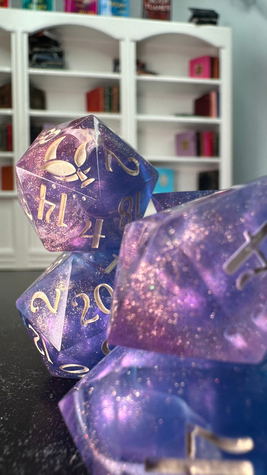 House of Wind- 8 piece polyhedral dice set