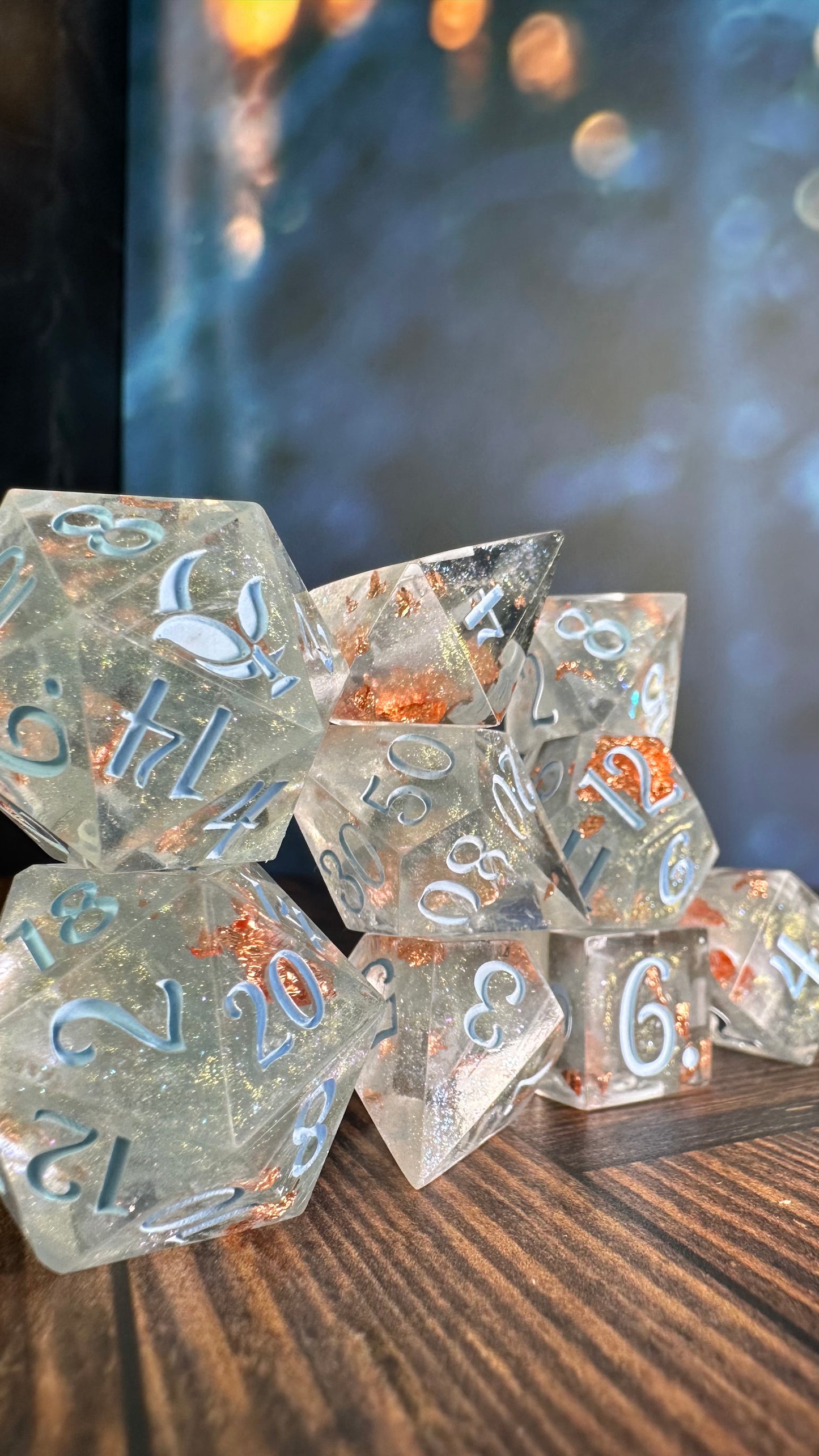 Glass slipper -8 piece polyhedral dice set