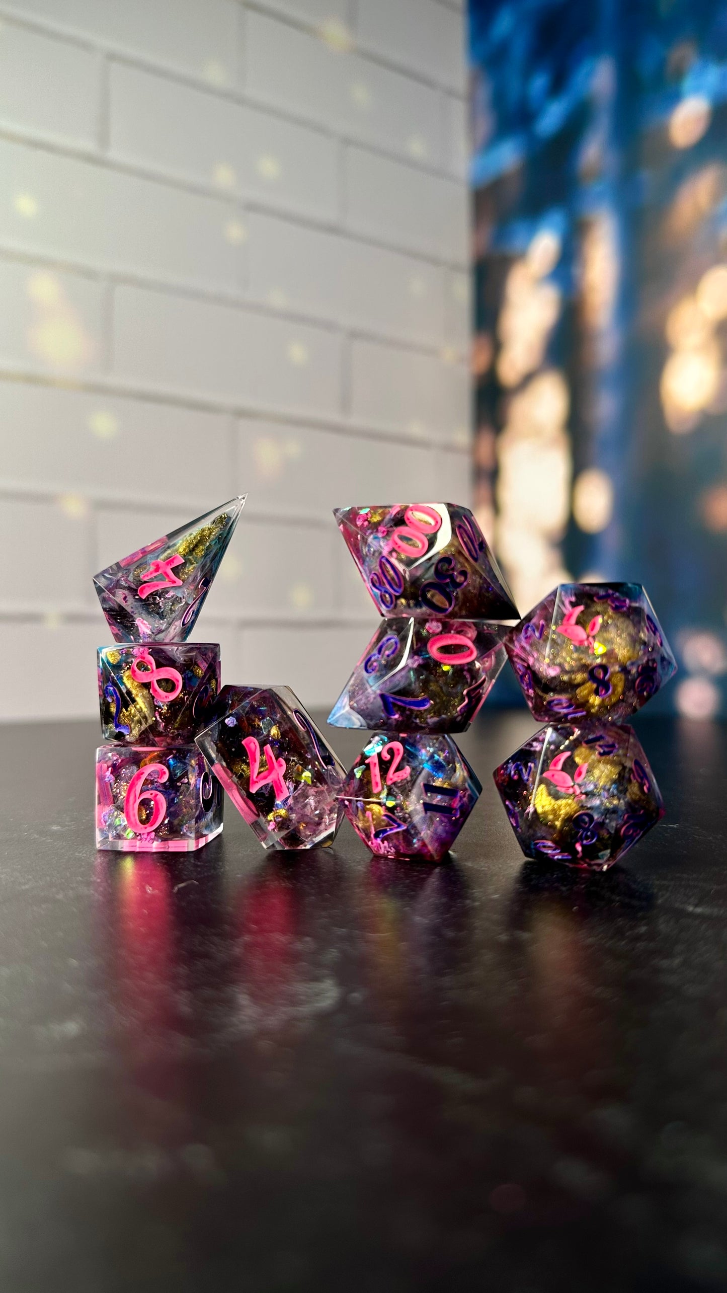Your Idol-8 piece polyhedral dice set (Large)