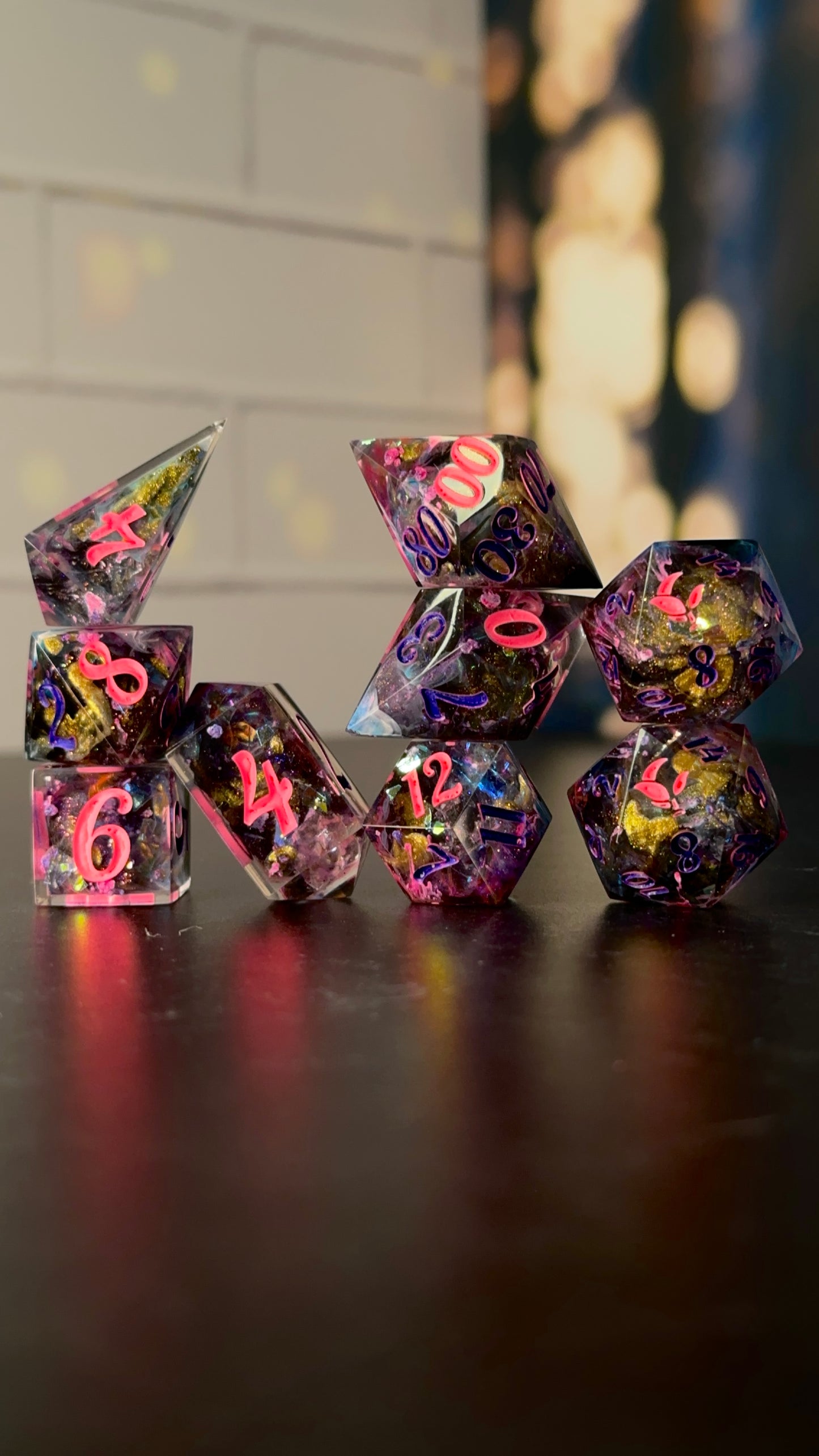 Your Idol-8 piece polyhedral dice set (Large)