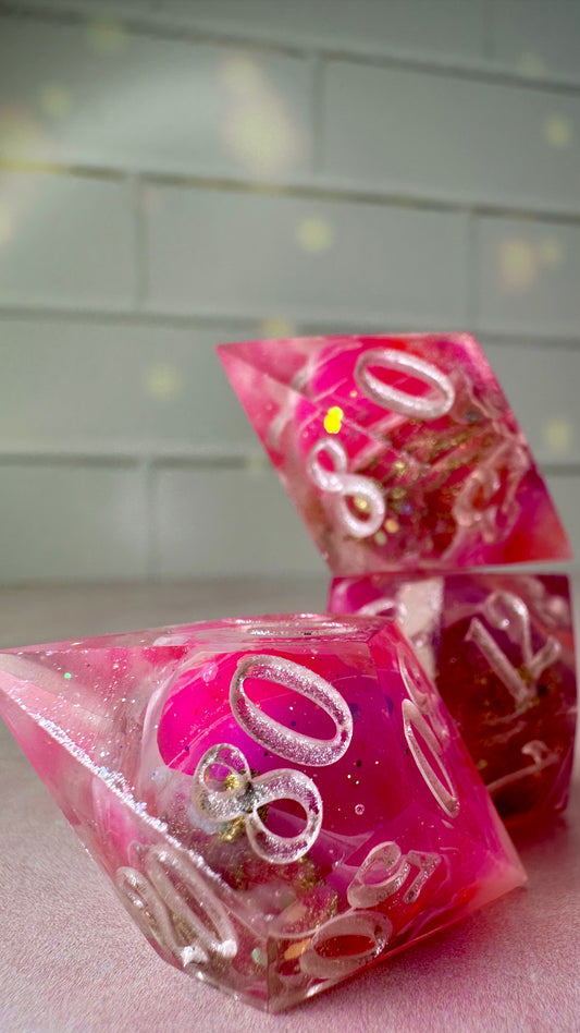 Lesbian Pride 2025-8 piece polyhedral dice set (Large)