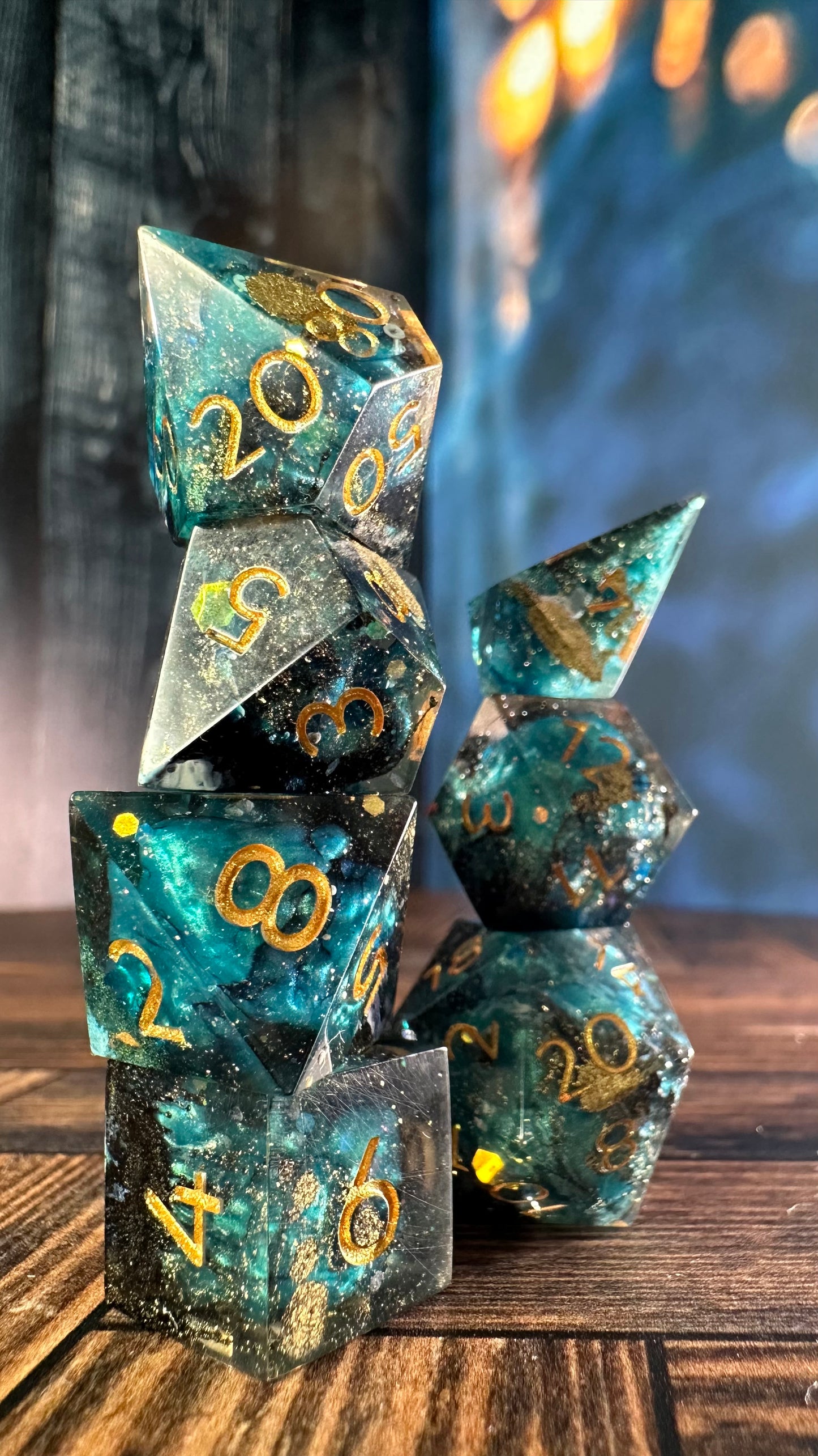 Hypaxia - 7 piece polyhedral dice set (Small)