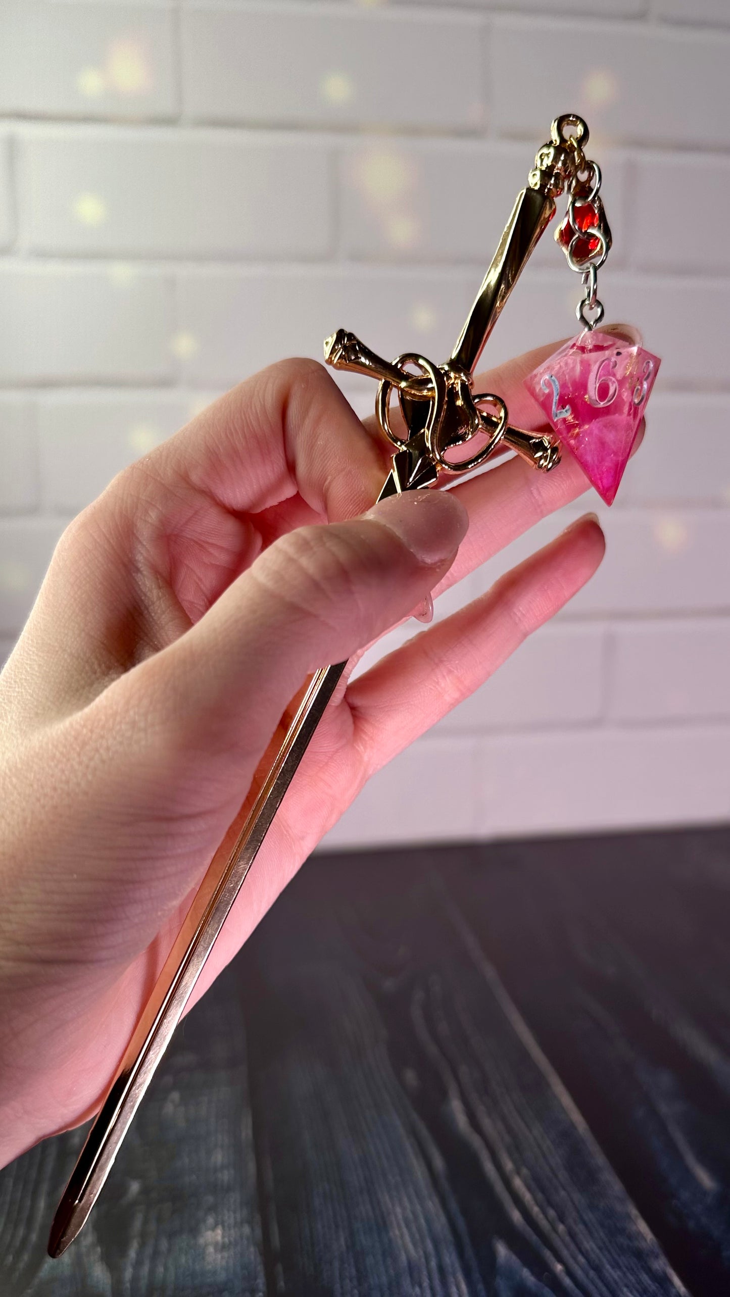 Popular Dice Dagger