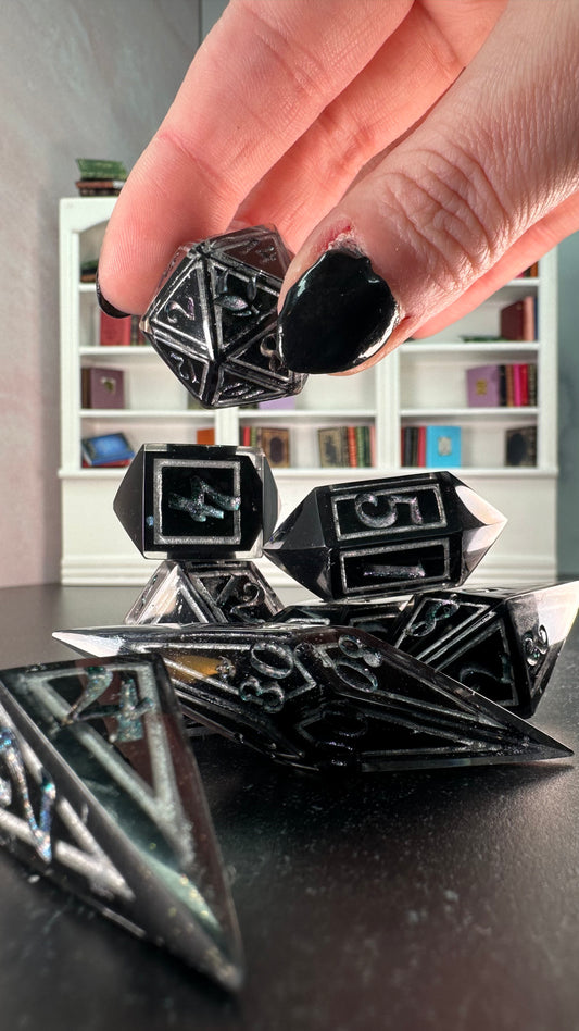 Void- 8 piece polyhedral dice set- (Pointy Bois)