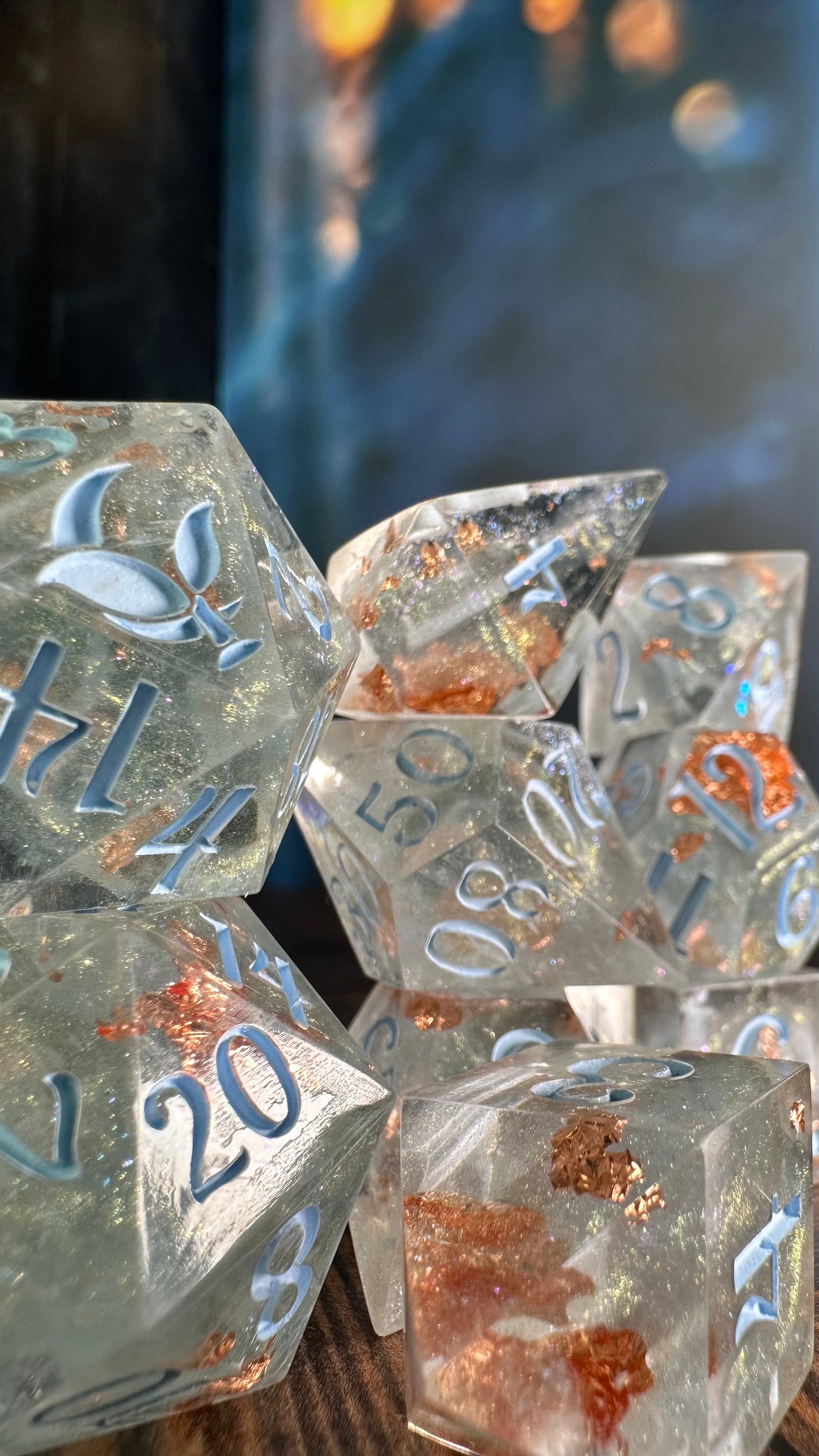 Glass slipper -8 piece polyhedral dice set