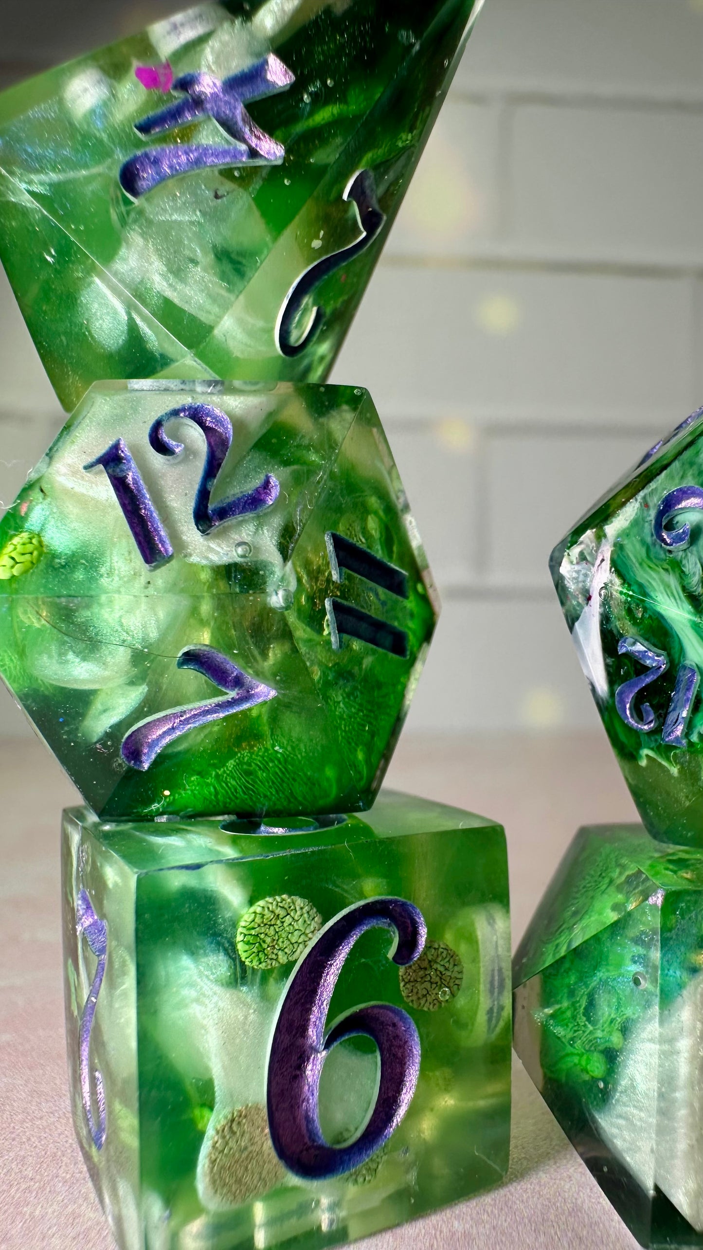 Nicholas Scratch-8 piece polyhedral dice set (Large)