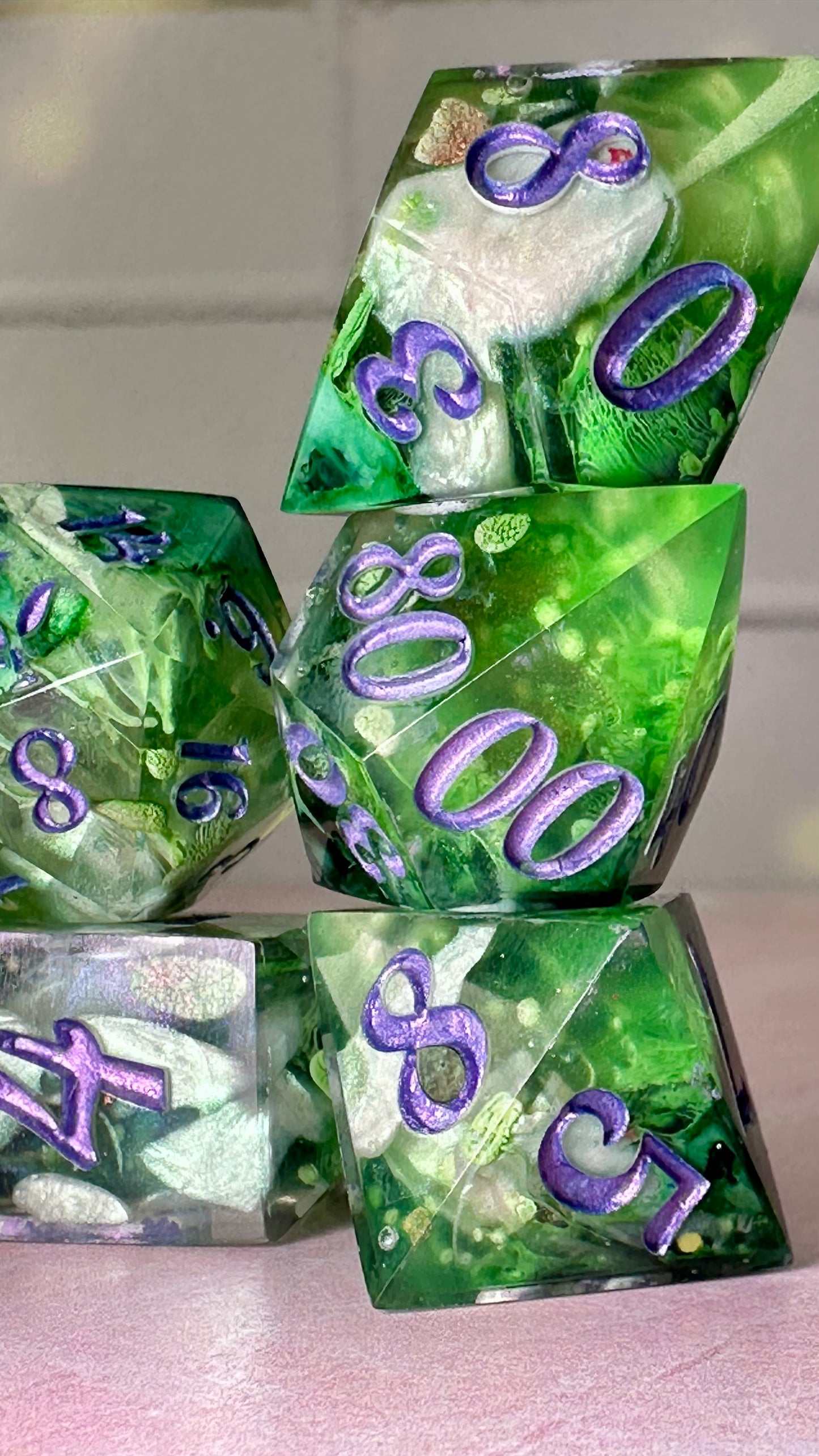 Nicholas Scratch-8 piece polyhedral dice set (Large)