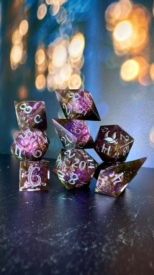 Hypaxia Enador- 8 piece polyhedral dice set