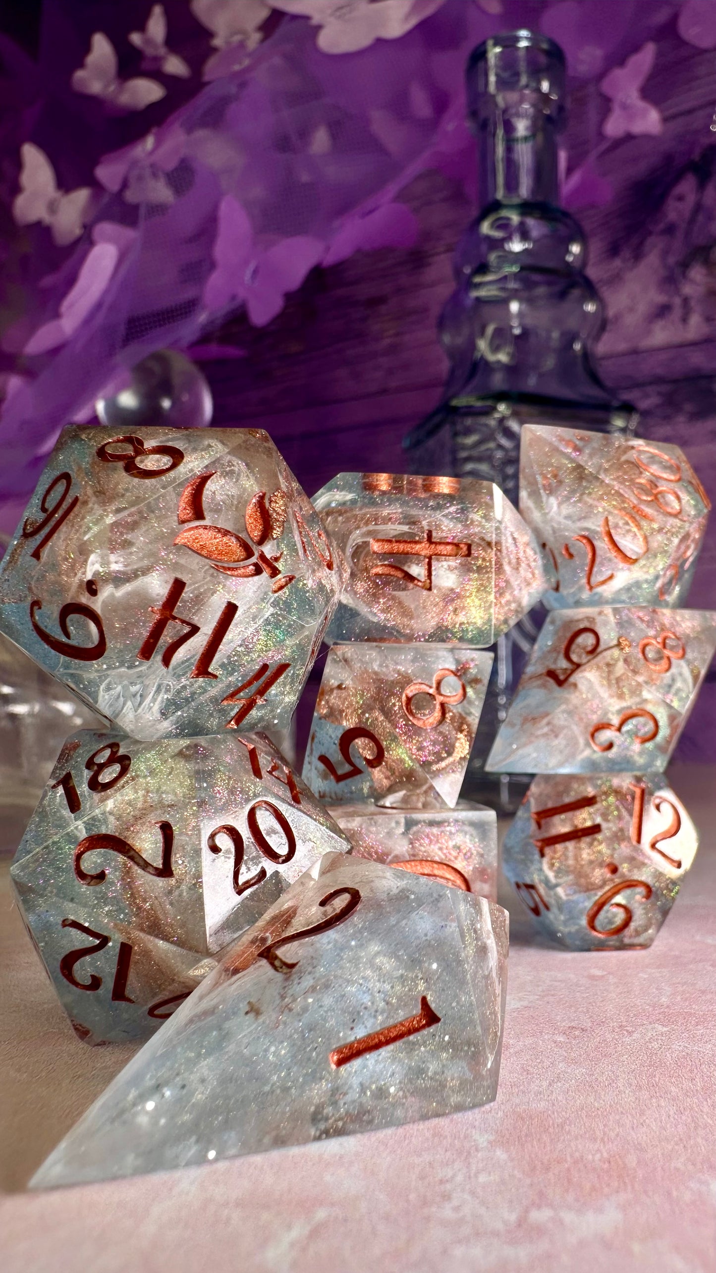 Carriage Ride- 8 piece polyhedral dice set