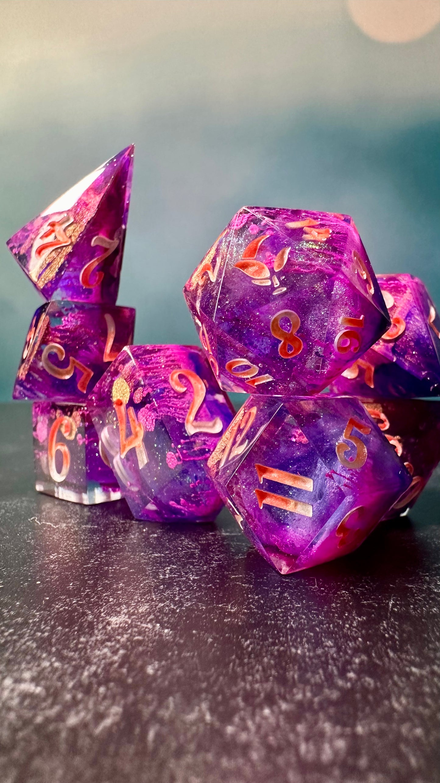 Sunset Lesbian Pride 8 piece polyhedral dice set (Large) (Beta) Pobody's Nerfect