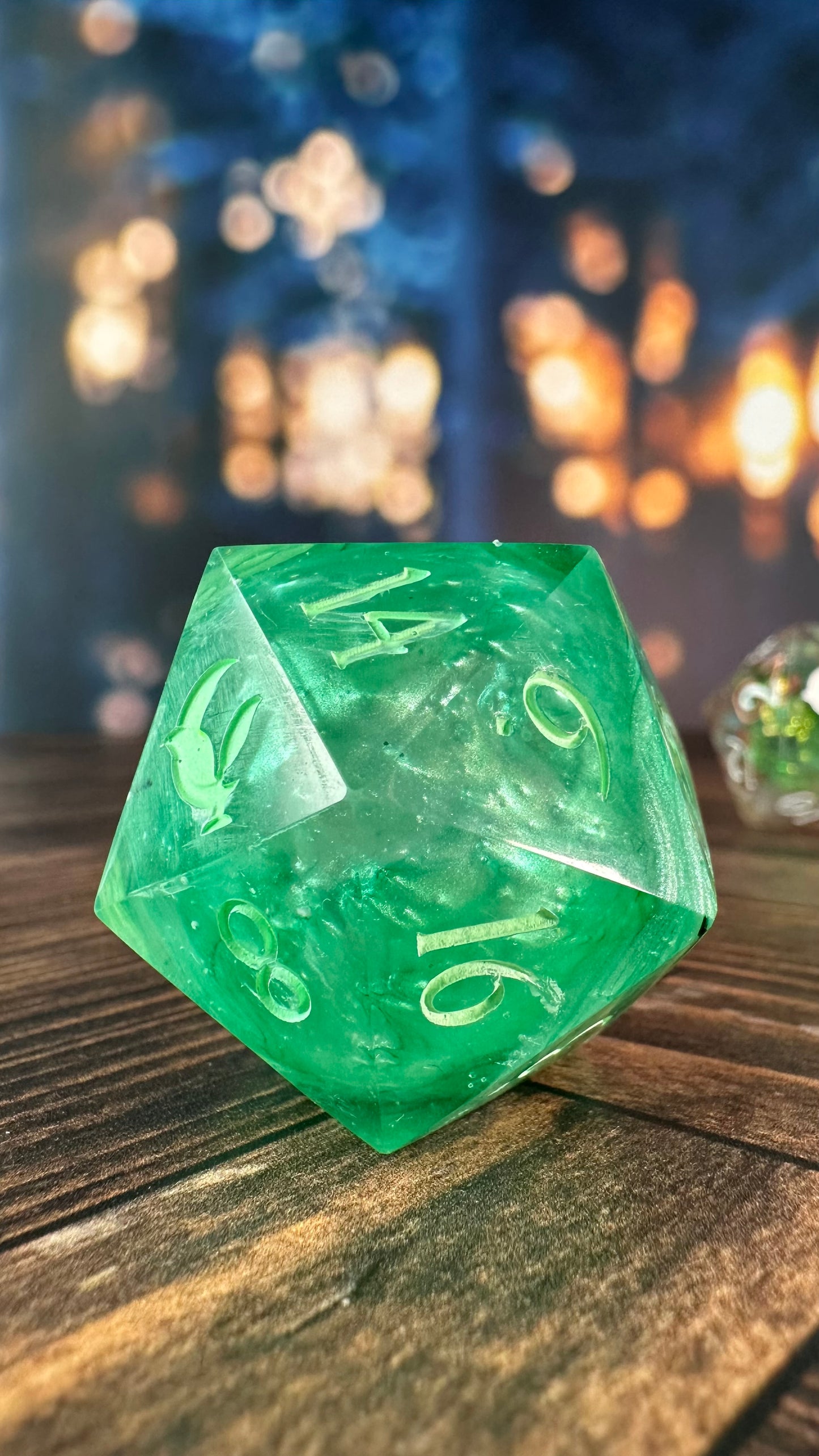 The River Queen’s Daughter 40 MM Logo d20 Chonk-Pobody’s Nerfect