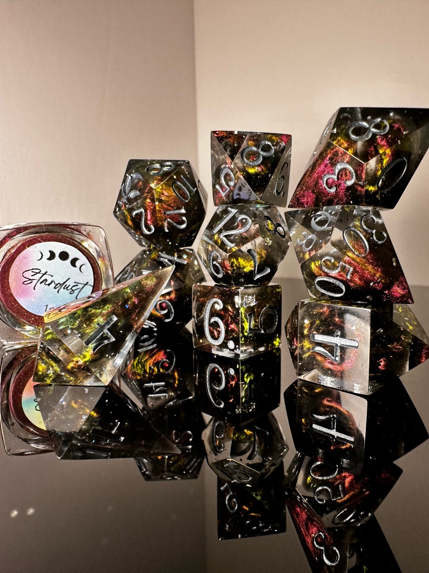 Stardust-8 piece polyhedral dice set