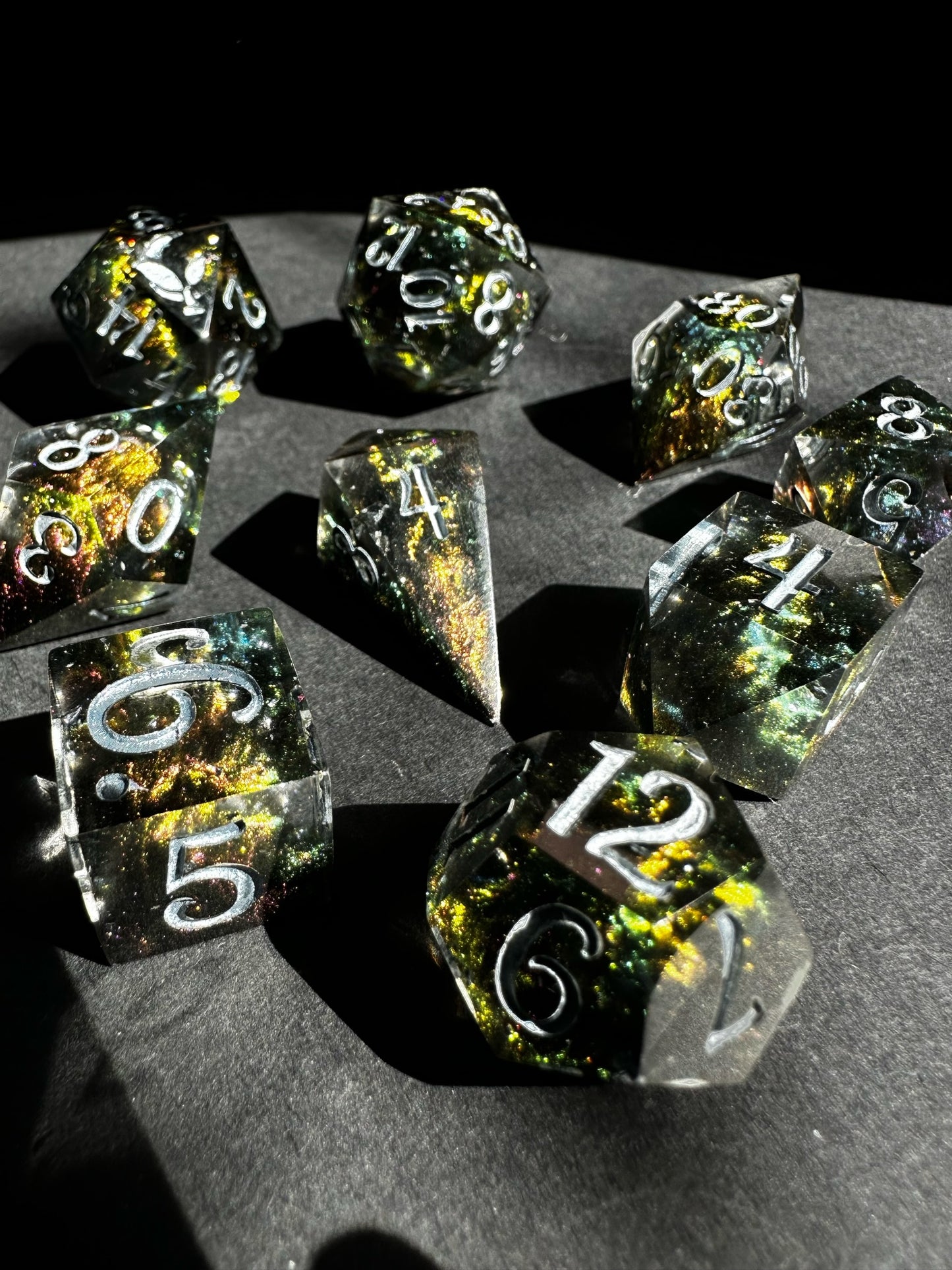 Illusion -8 piece polyhedral dice set