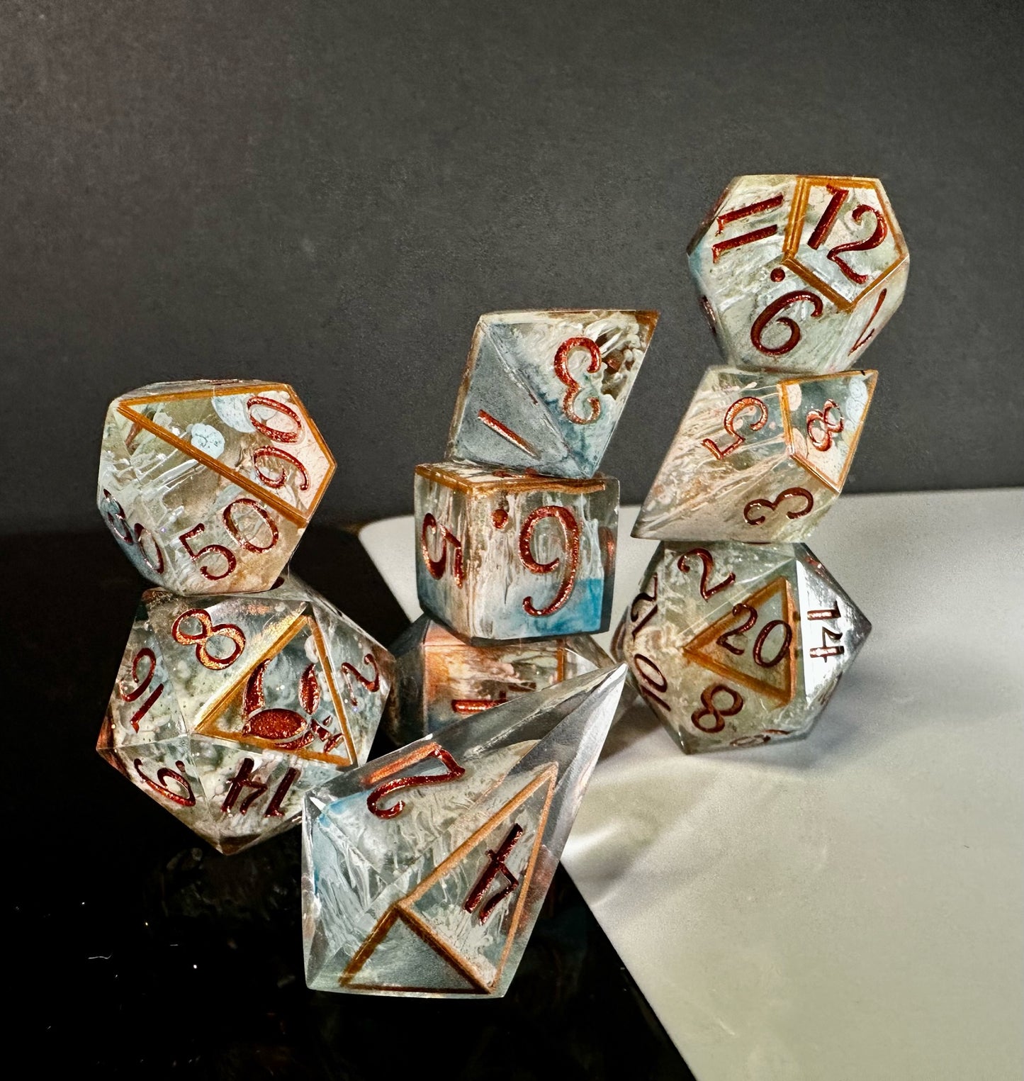 Caged Tendrils-8 piece polyhedral dice set