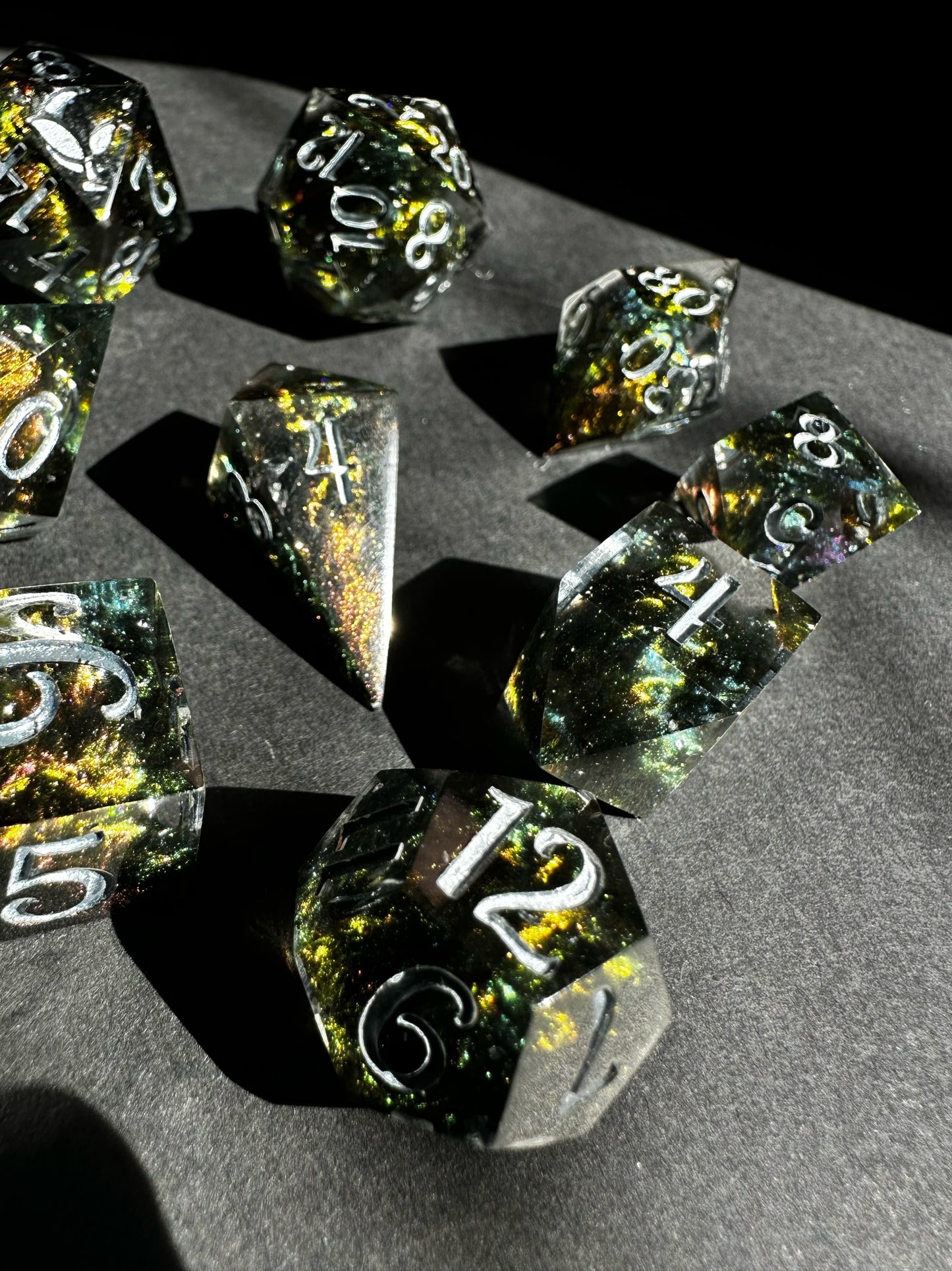 Illusion -8 piece polyhedral dice set