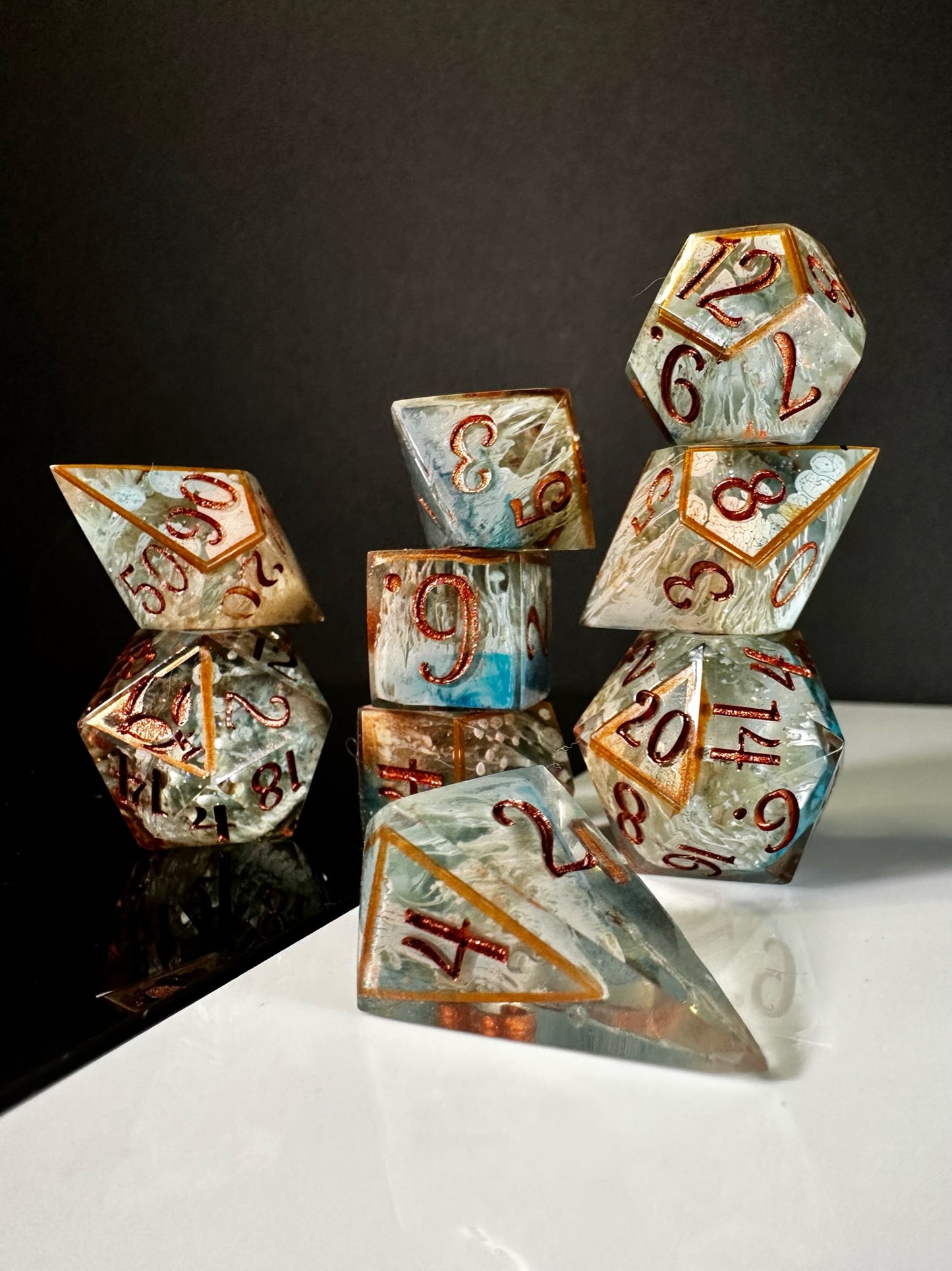 Caged Tendrils-8 piece polyhedral dice set