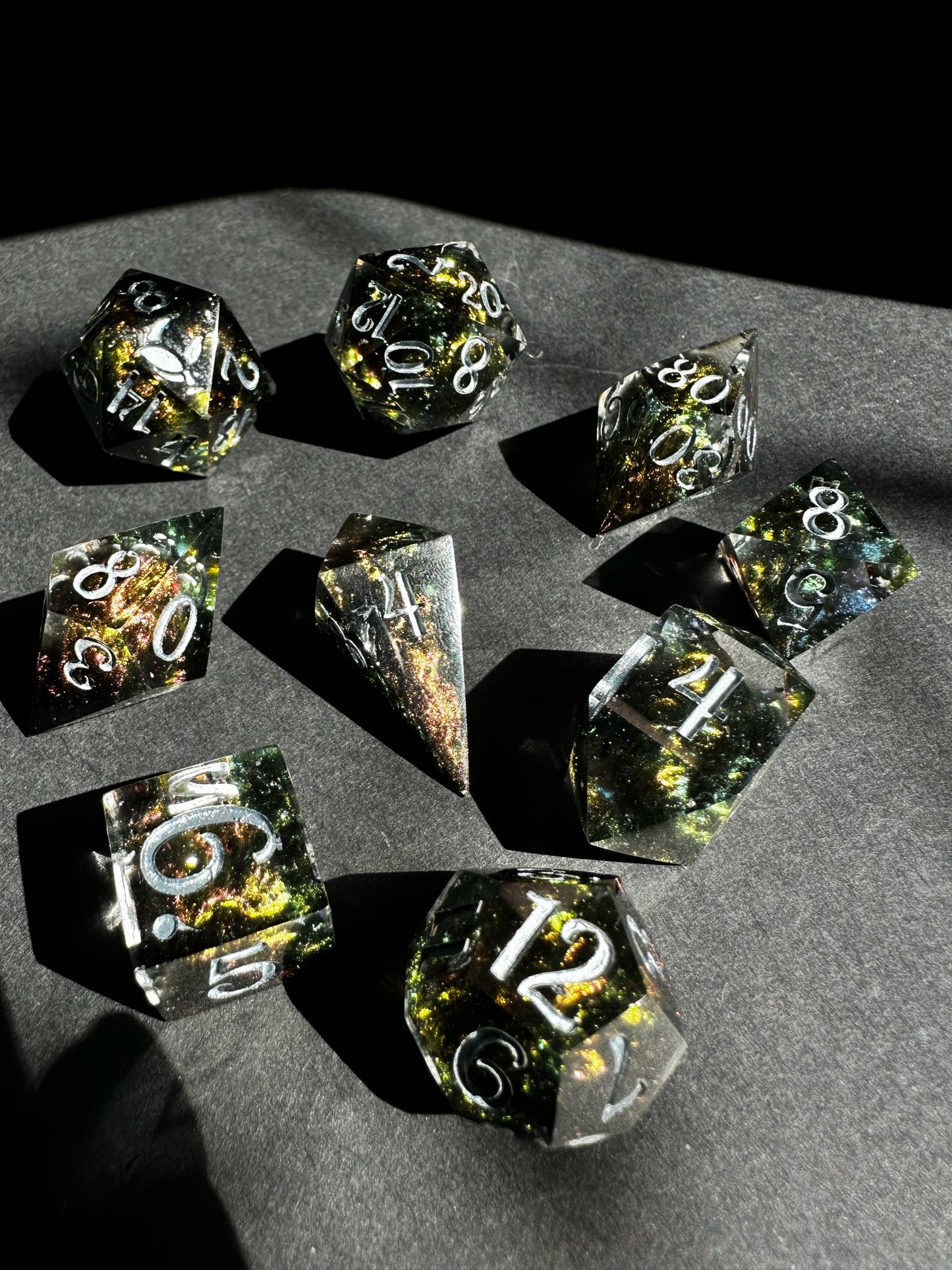 Illusion -8 piece polyhedral dice set