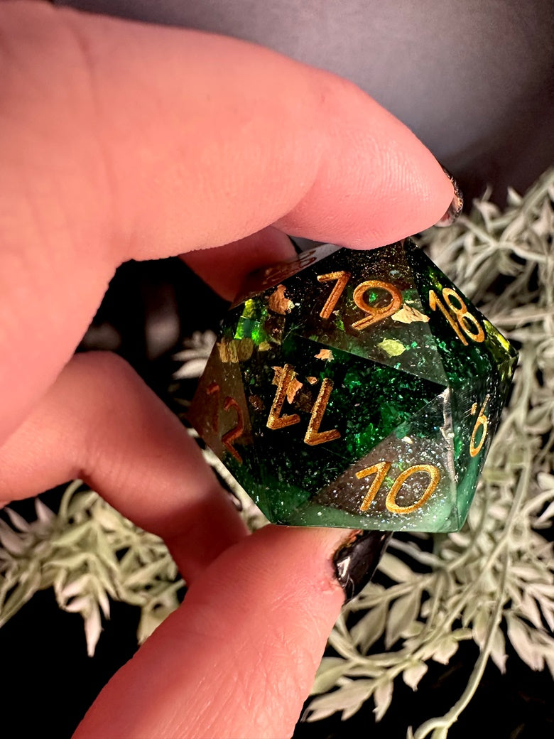 Lady Luck D20 Chonk