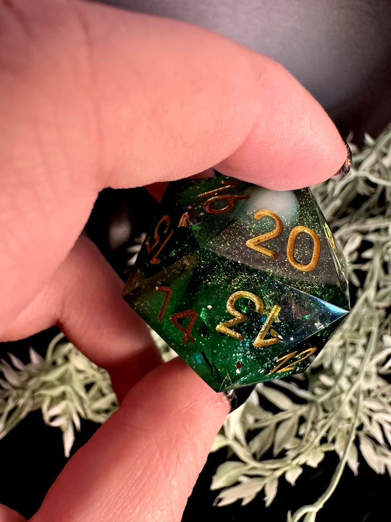 Lady Luck D20 Chonk