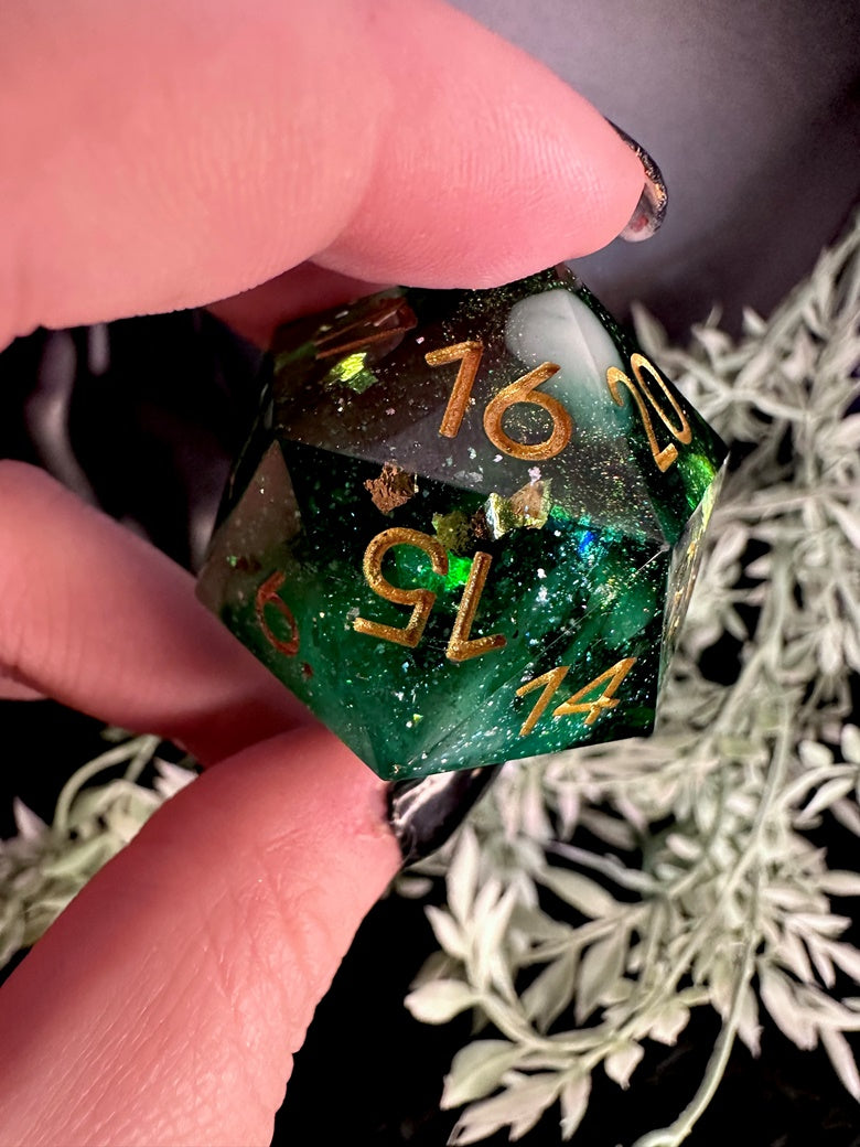 Lady Luck D20 Chonk