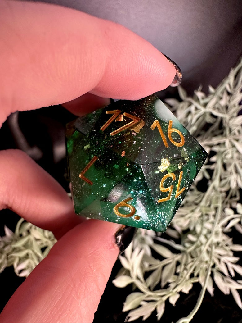 Lady Luck D20 Chonk