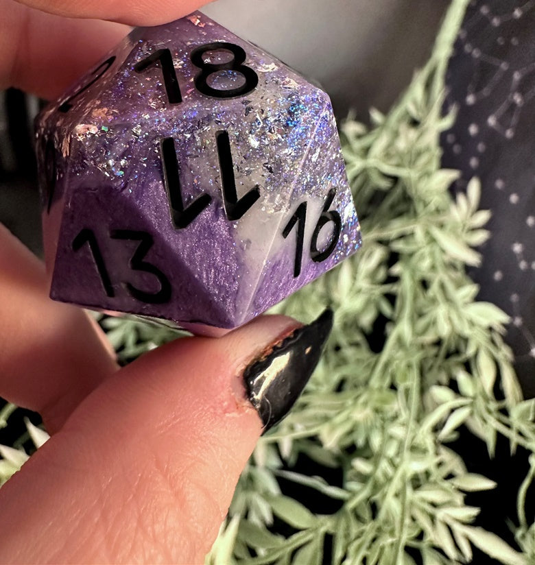 Lilac Nebula D20 Chonk