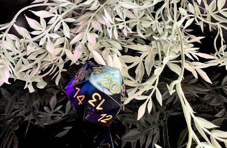 Jewel Toned Skies D20 Chonk