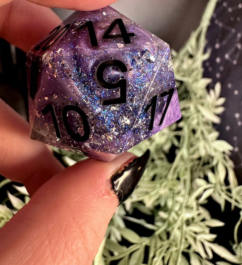 Lilac Nebula D20 Chonk