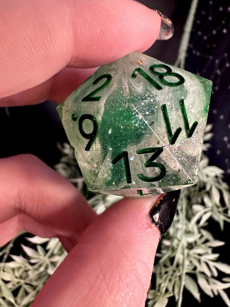 Green Mists D20 chonk