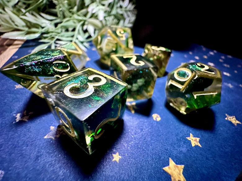 “Poison” 8 piece Polyhedral Dice Set