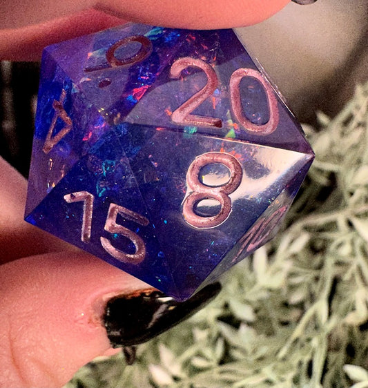 Violet Refraction D20 Chonk