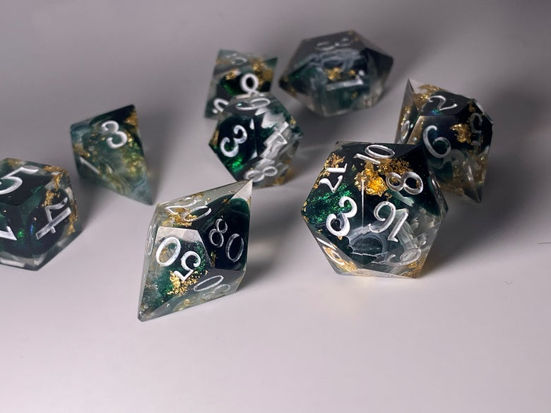 Sassenach -8 piece polyhedral dice set