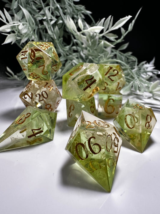 Spring Green-8 piece split color dice set